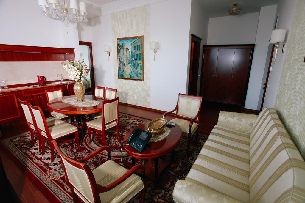 Apart-Hotel Integra Banja Luka Habitación foto